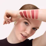 Catrice Blush Palette Blur Balm - Image 4