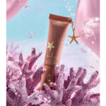 Essence The Little Mermaid Peptide Lip Gloss - 02: Seaside Romance - Image 4